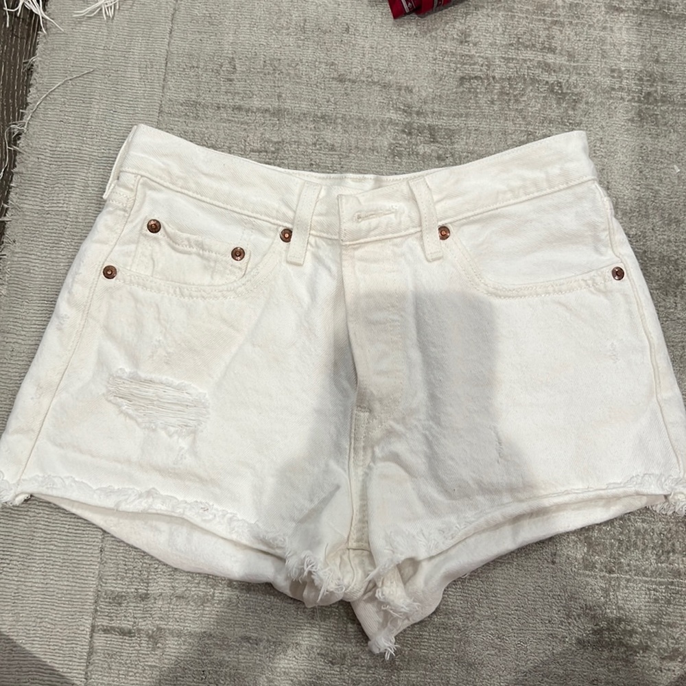 Levi shorts
